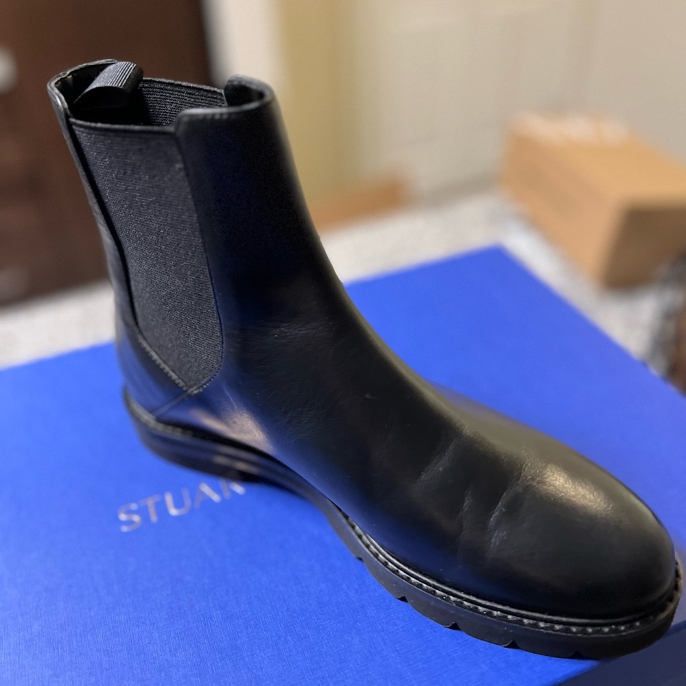 Dylan Chelsea bootie